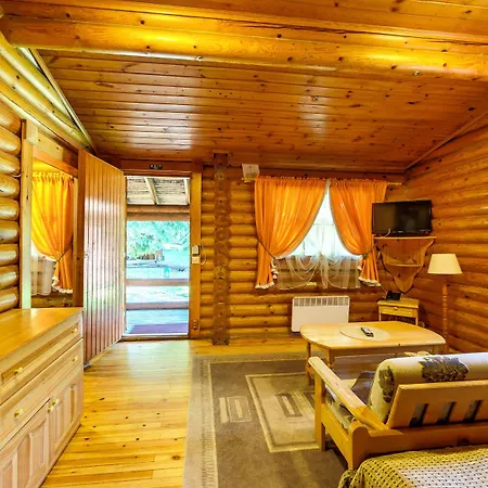 Yagoda & Malina Hotel 3*