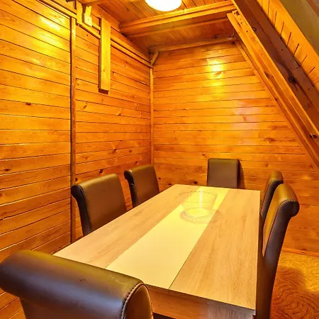 Hotel Yagoda & Malina